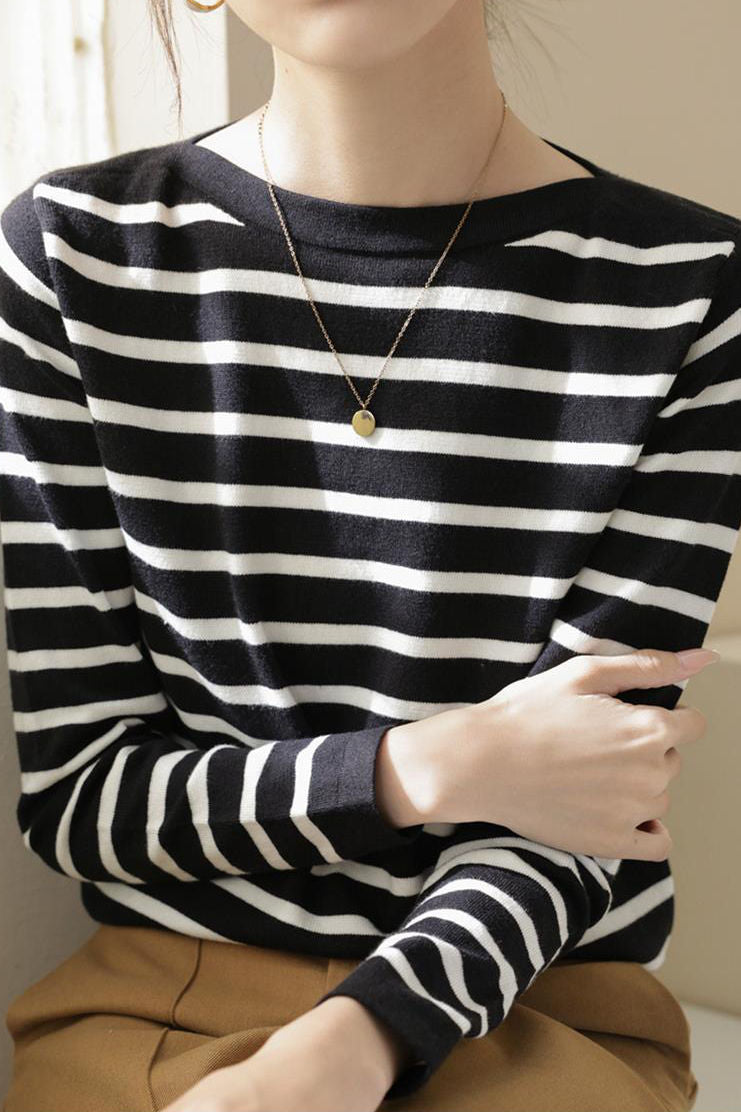 Unique Black and White Striped Long-Sleeve Knit Top - liwisi