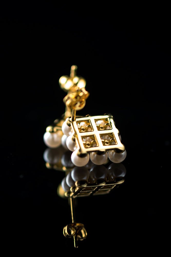 Pearl Bijou Square Motif Earrings - liwisi