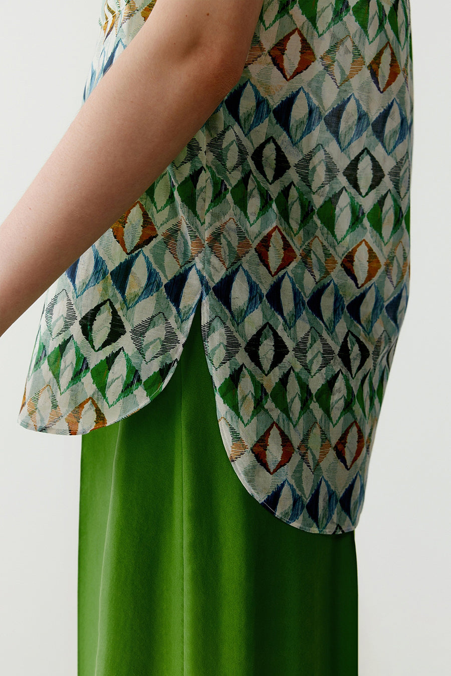 Side Slit Colorful Geometric Print Tank Top - liwisi