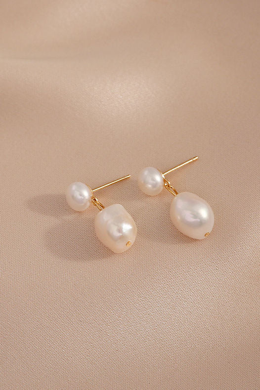 Simple and Elegant Pearl Earrings - liwisi