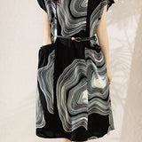 V-Neck Line Print Tie-Belted Dress - liwisi