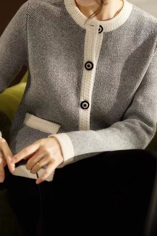 Round Neck Bi-Color Knit Cardigan - 2 Colors Available - liwisi