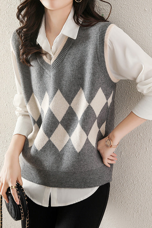 Casual V-Neck Diamond Pattern Knit Vest - 3 Colors Available - liwisi