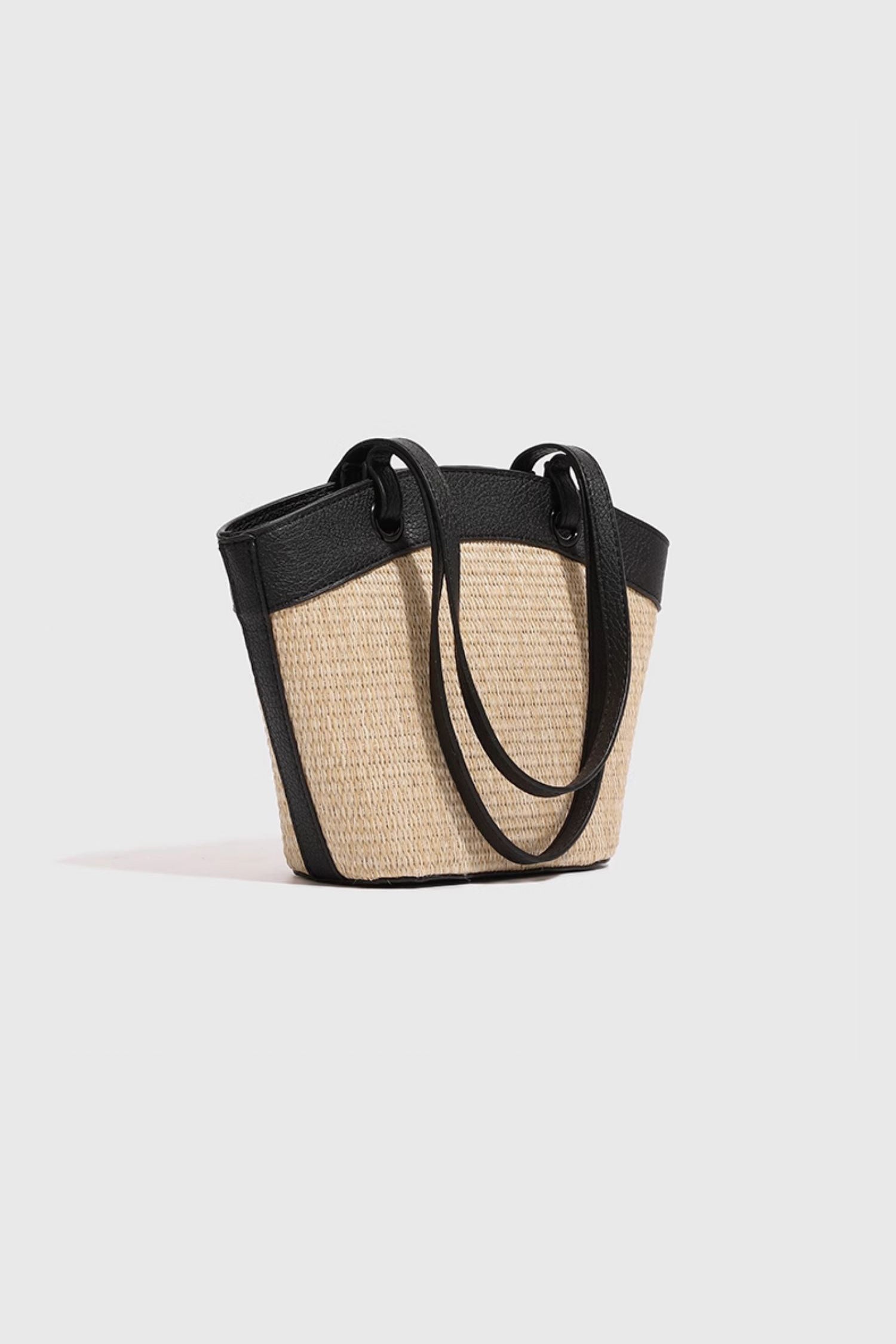 Leather Contrast Straw Shoulder Bag with Lining and Inner Bag - liwisi