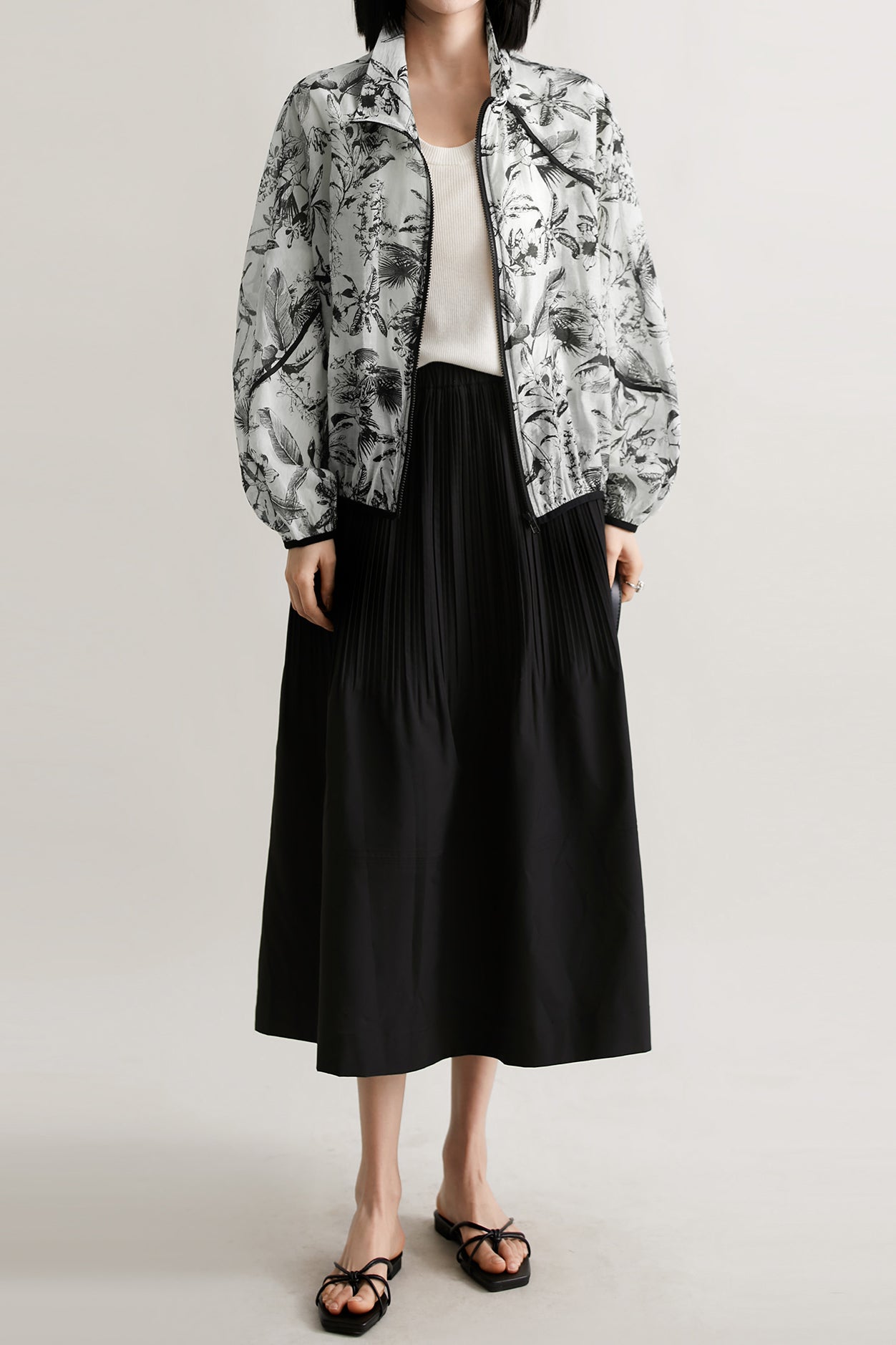 Stand Collar Ink Print Piped Hem Blouson - liwisi