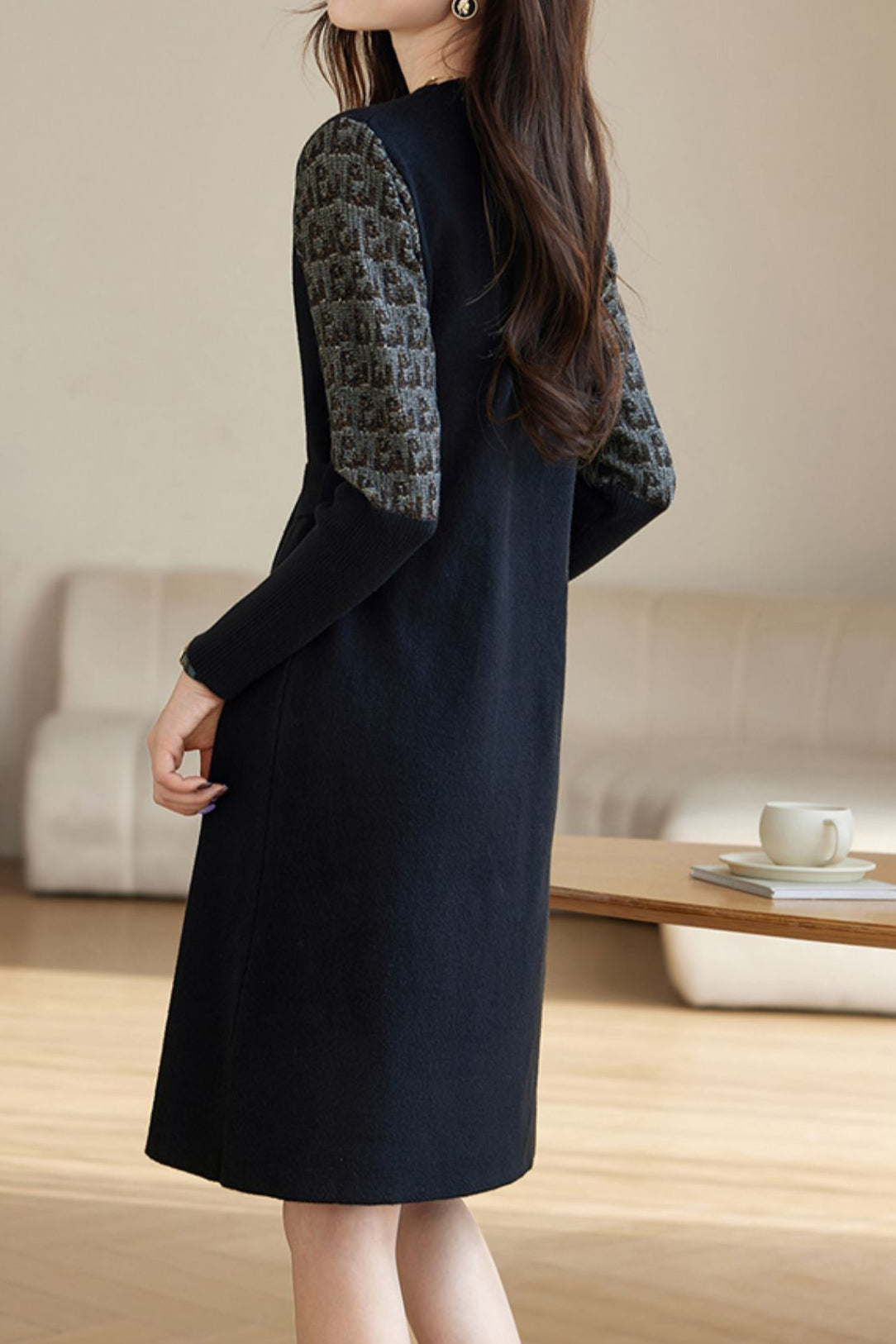Mid-Length Patchwork Knit Dress - liwisi