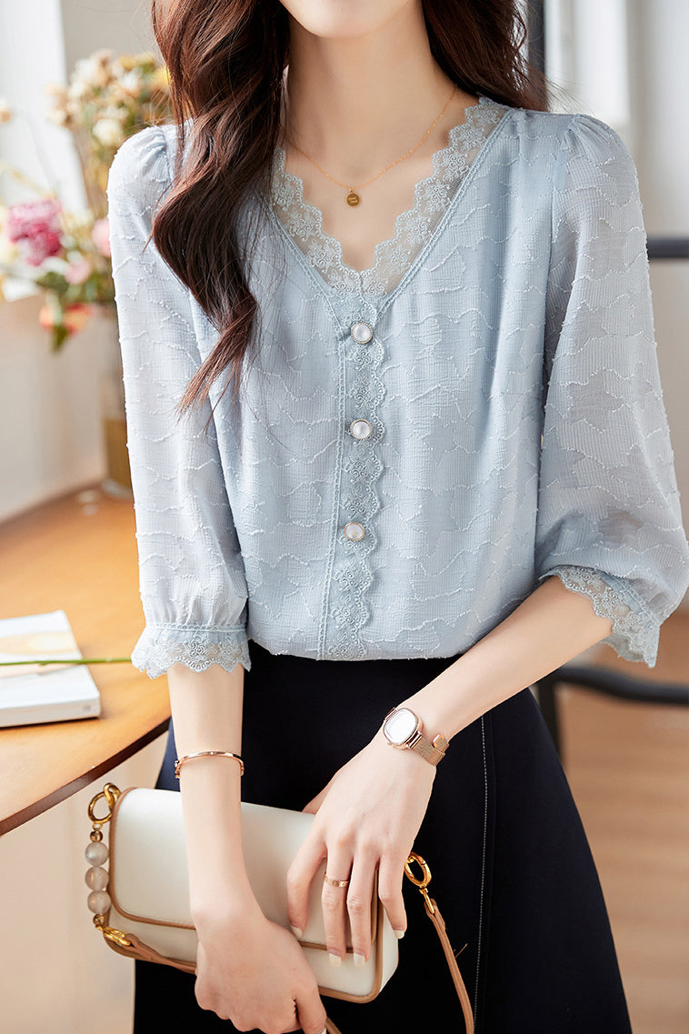 V-Neck Star Pattern Lace Hem Short Sleeve Blouse with Lining - liwisi