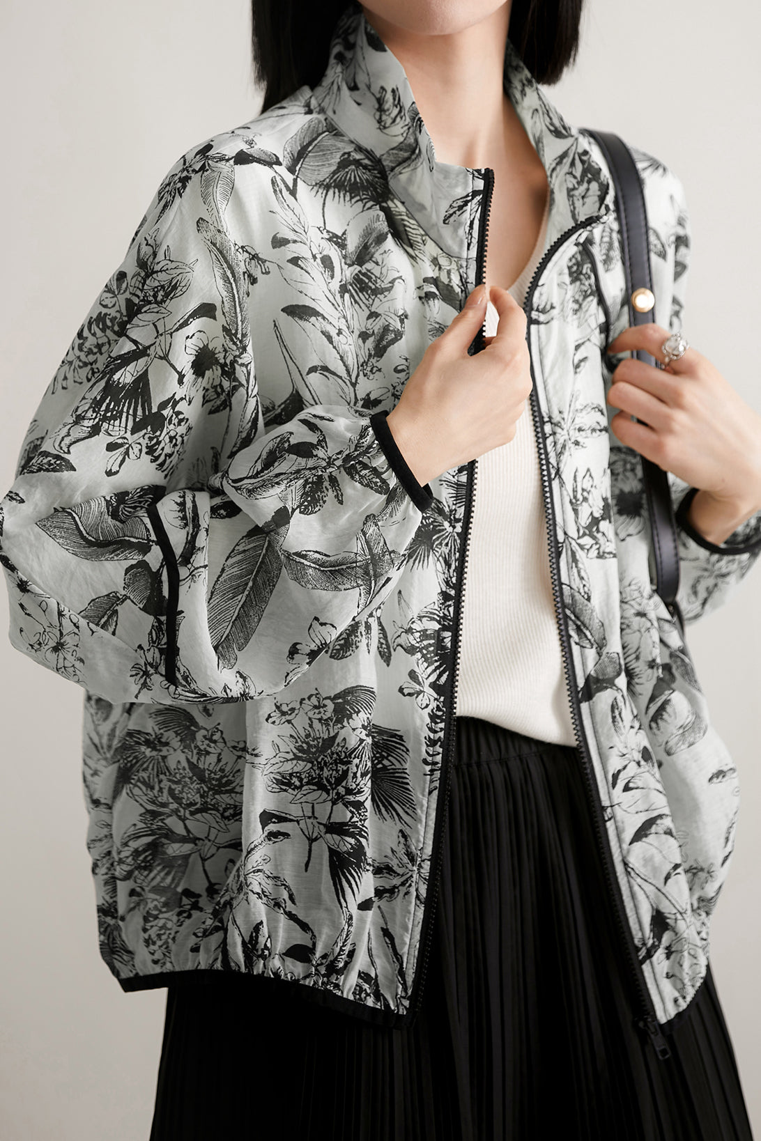 Stand Collar Ink Print Piped Hem Blouson - liwisi