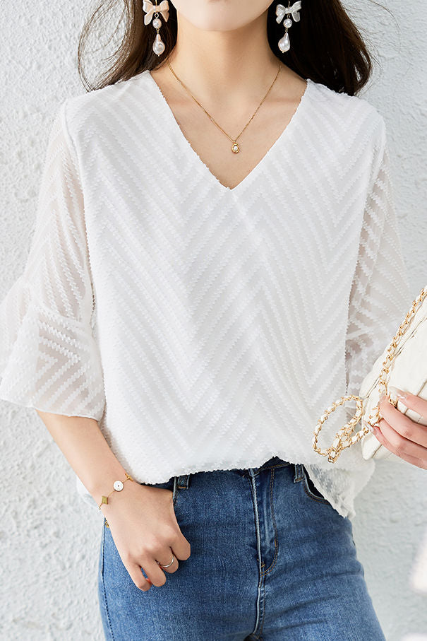 V-neck bell sleeve loose shirt - liwisi