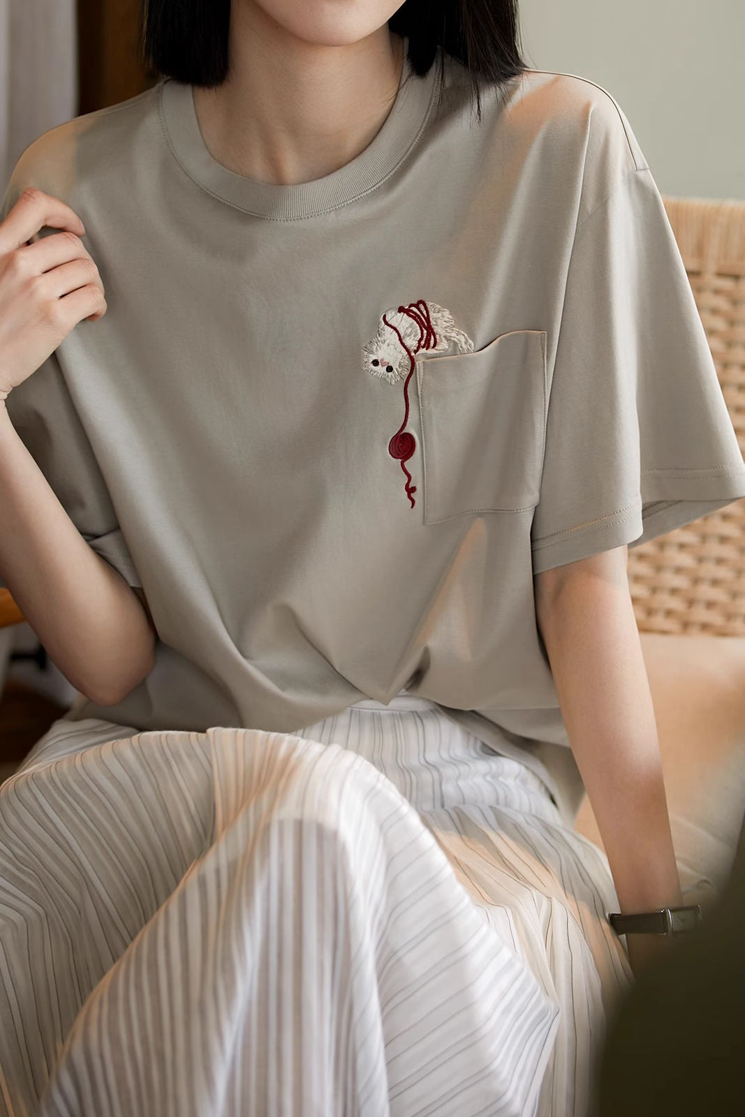 Cat embroidery round neck short sleeve pocket casual loose top - liwisi