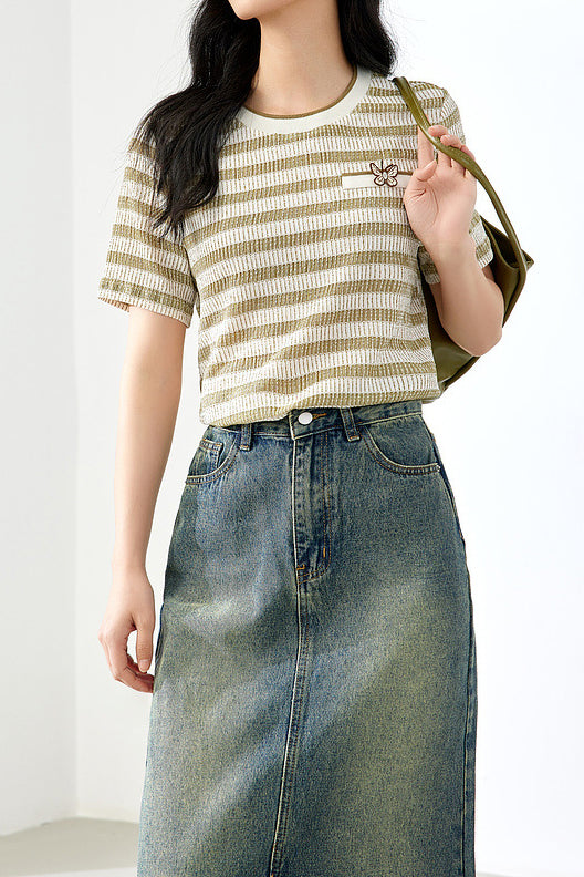 Round Neck Butterfly Embroidered Decor Striped T-Shirt - liwisi