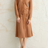 二点セット Vネックフリンジ装飾ニットトップス+フリンジ装飾ロングフレアスカート 3色入 - liwisi