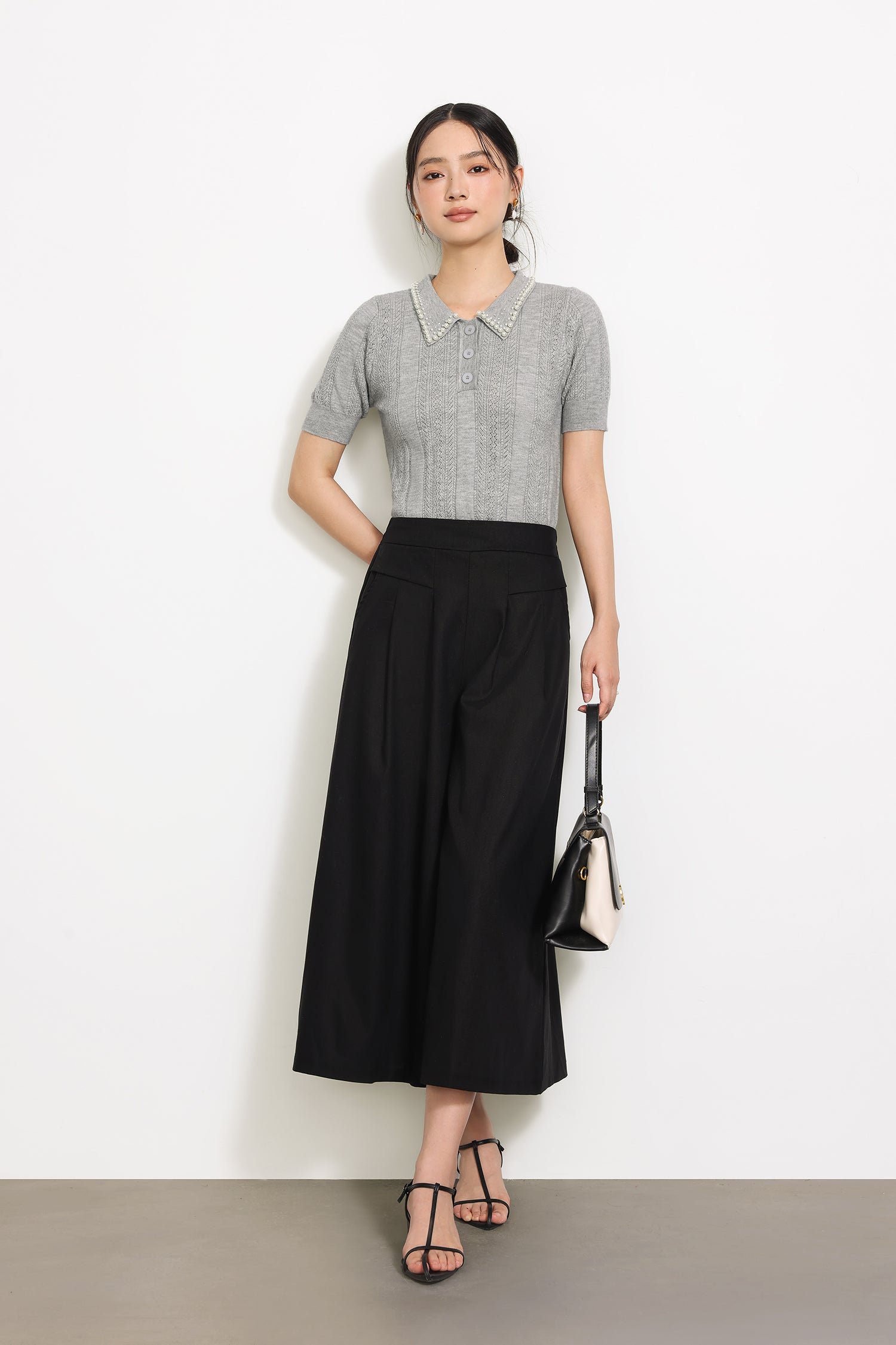 Pearl-Decorated Stand Collar Aran Knit Top - liwisi