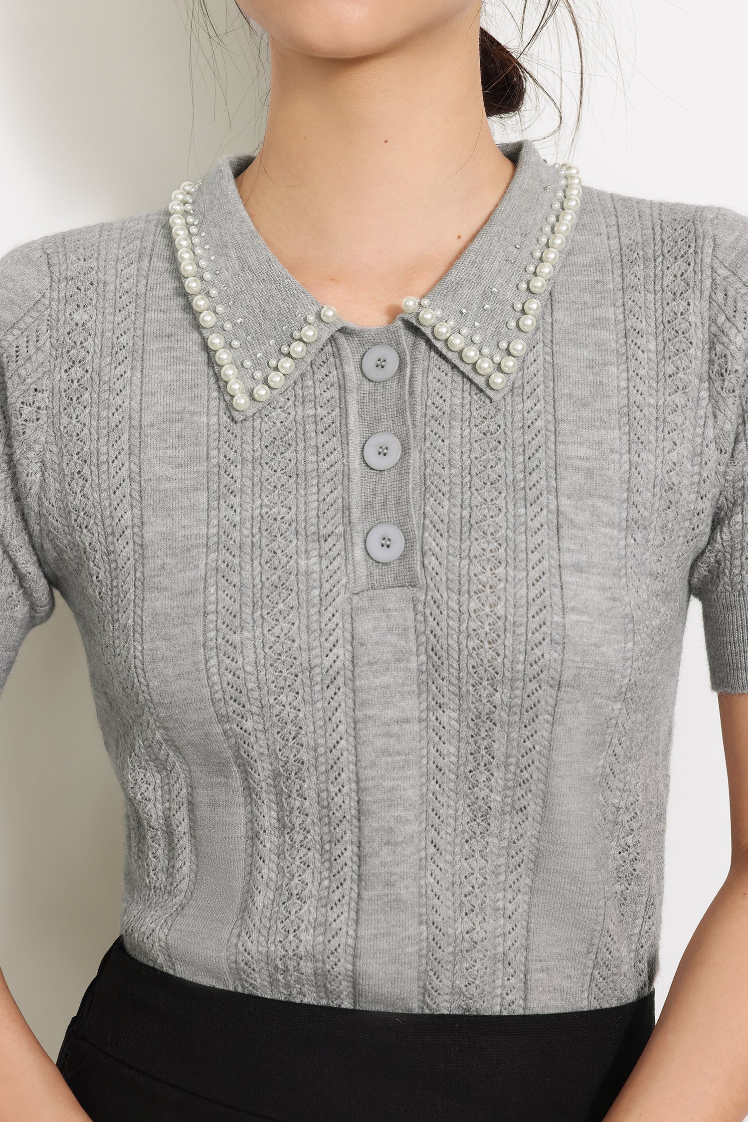 Pearl-Decorated Stand Collar Aran Knit Top - liwisi