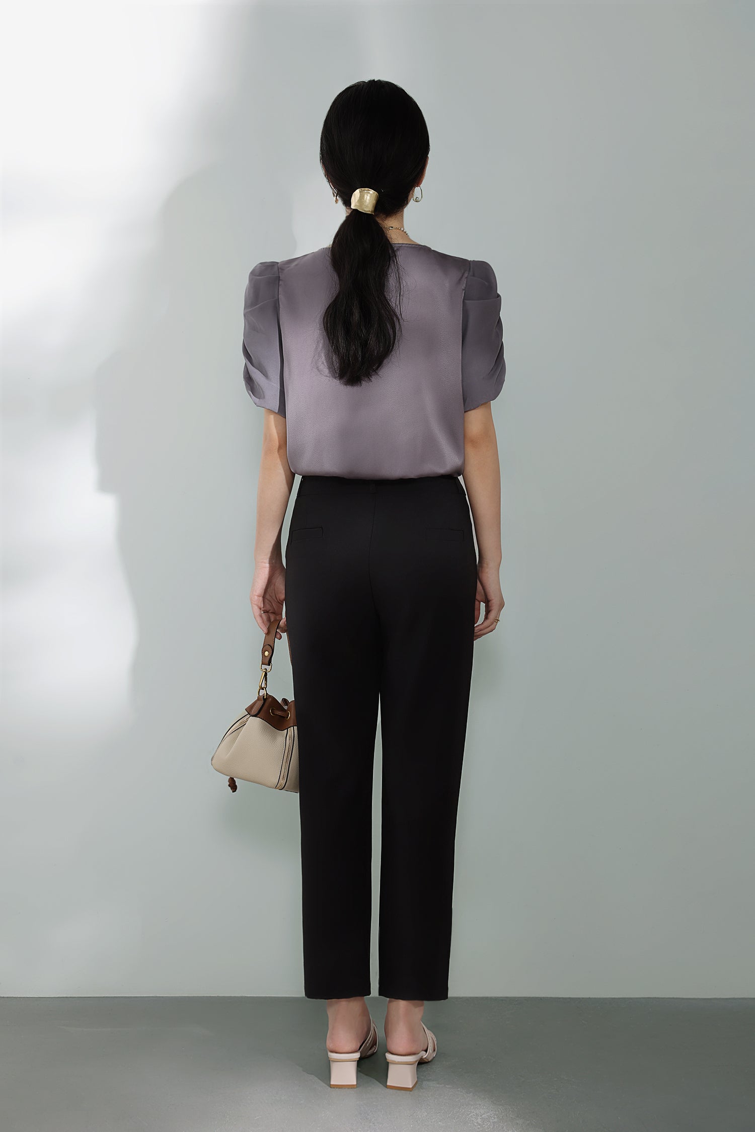 Mixed Material Round Neck Gathered Sleeve Blouse - 2 Colors Available - liwisi