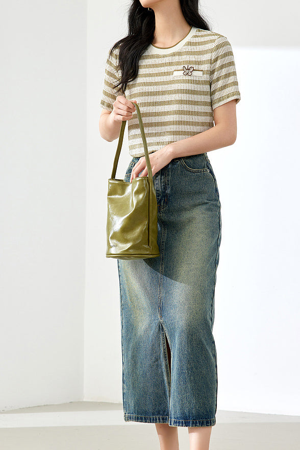 Round Neck Butterfly Embroidered Decor Striped T-Shirt - liwisi