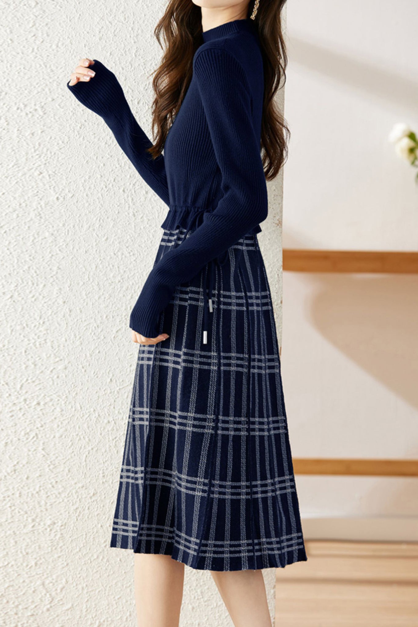 Drawstring Check Contrast Knit Dress - 2 Colors Available - liwisi