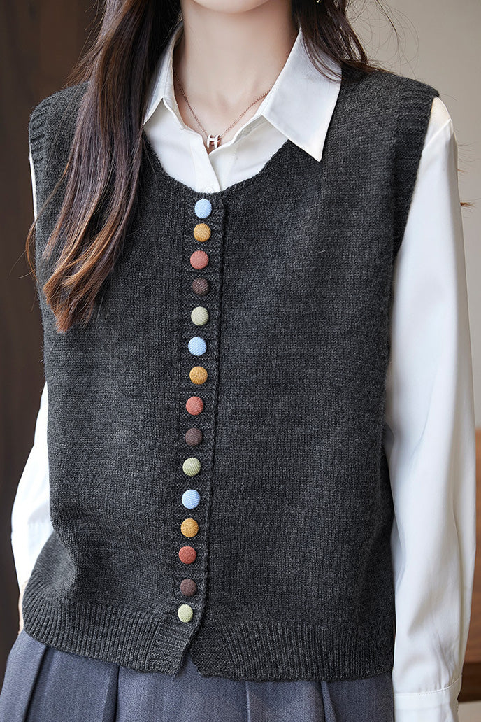 Colorful Button Round Neck Knitted Vest - liwisi