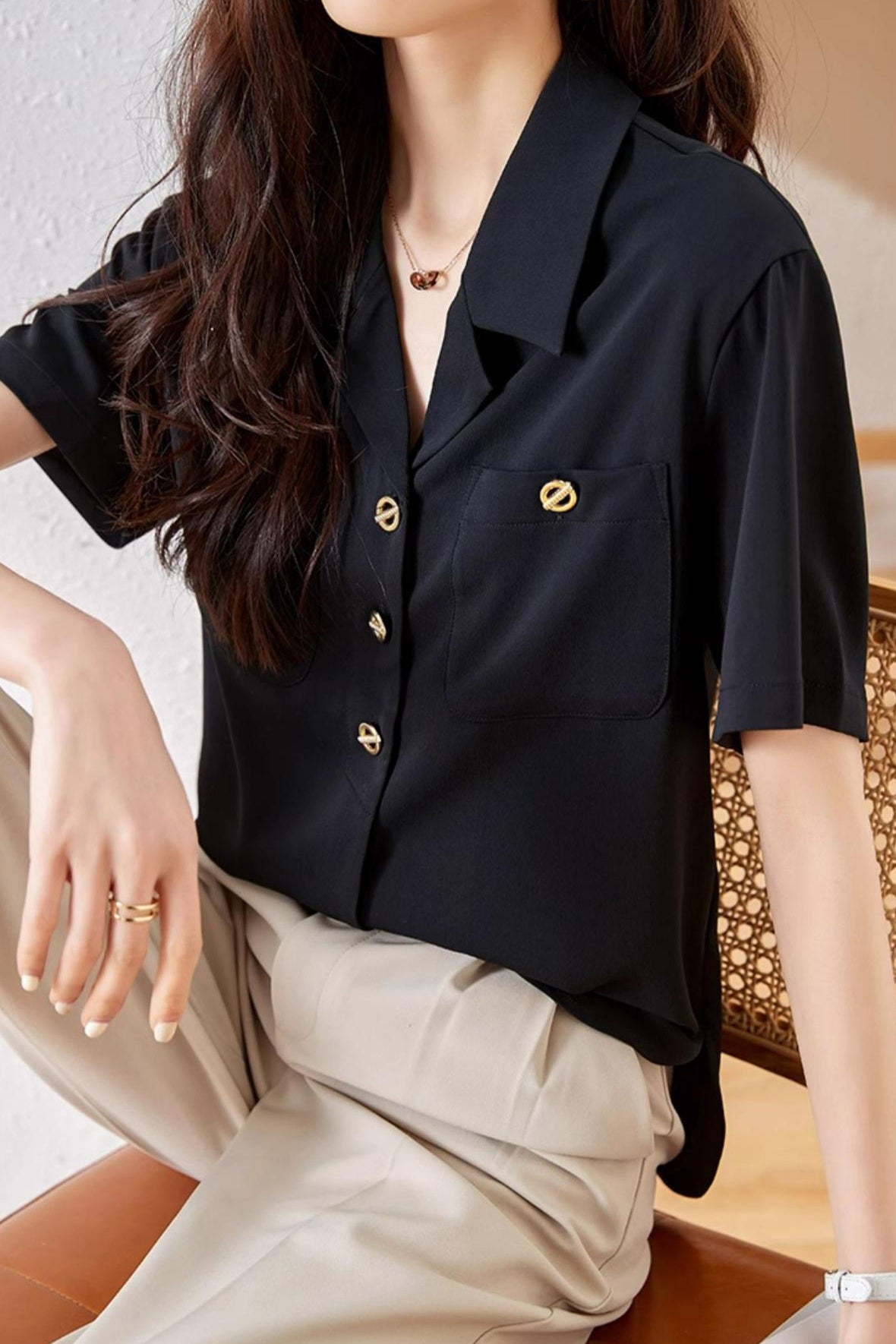 Lapel Collar Double Pocket Short Sleeve Blouse - liwisi