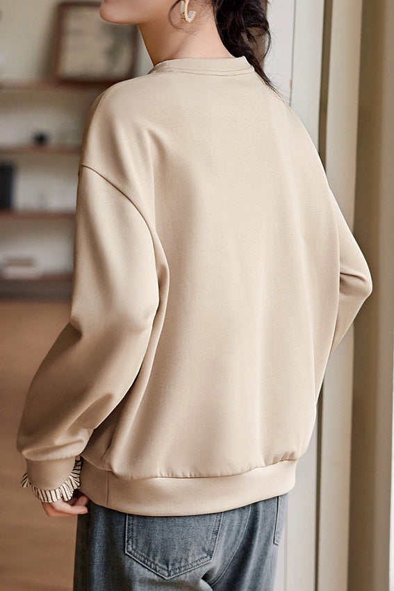 Elegant Floral Letter Embroidery Round Neck Sweatshirt - liwisi