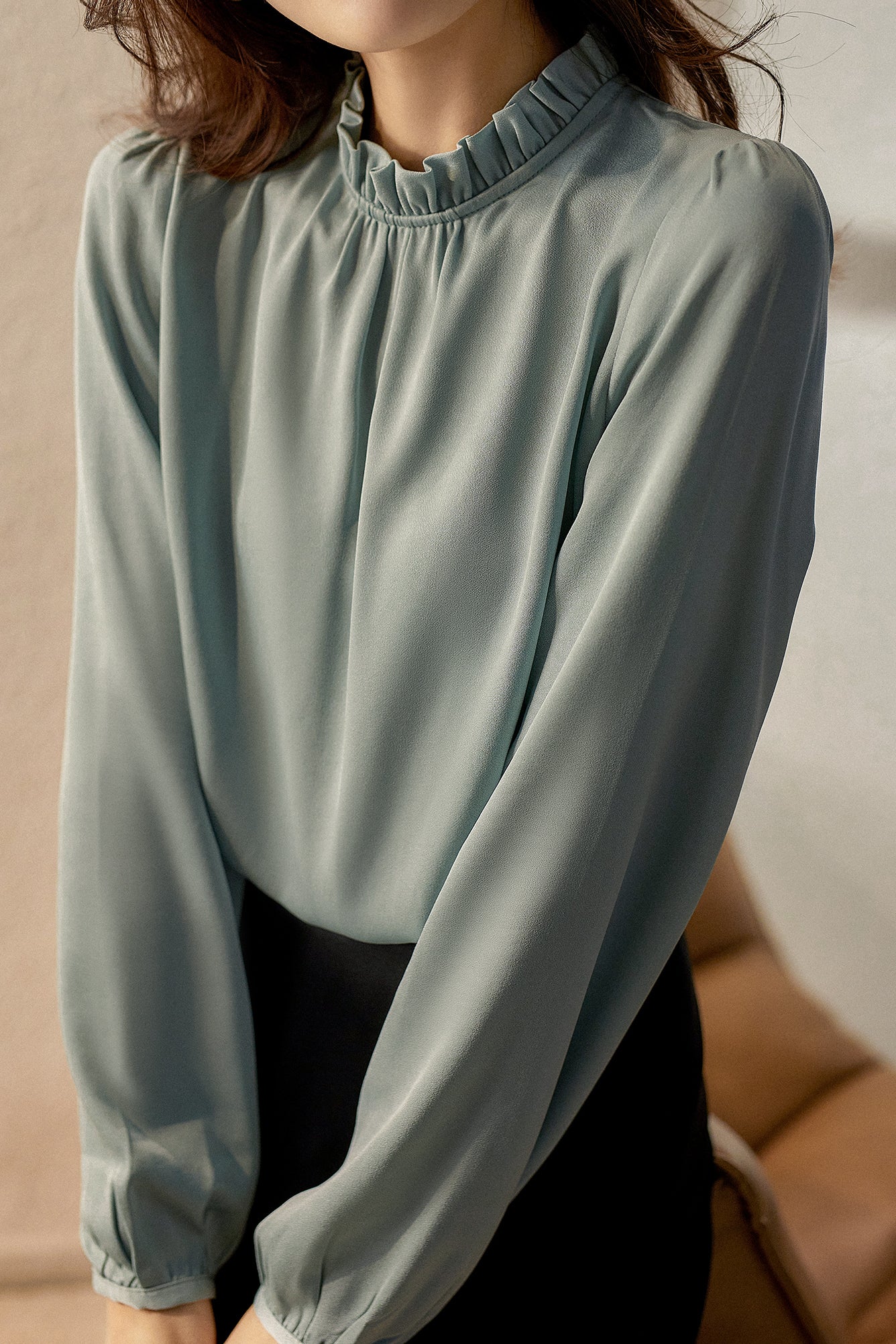 Elegant Ruffle Trim Chiffon Shirt - liwisi