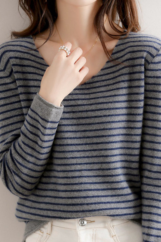Striped Contrast V-Neck Knit Top - 6 Colors Available - liwisi