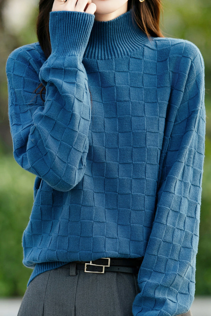 Half turtleneck solid-color sweater with square decorations - liwisi