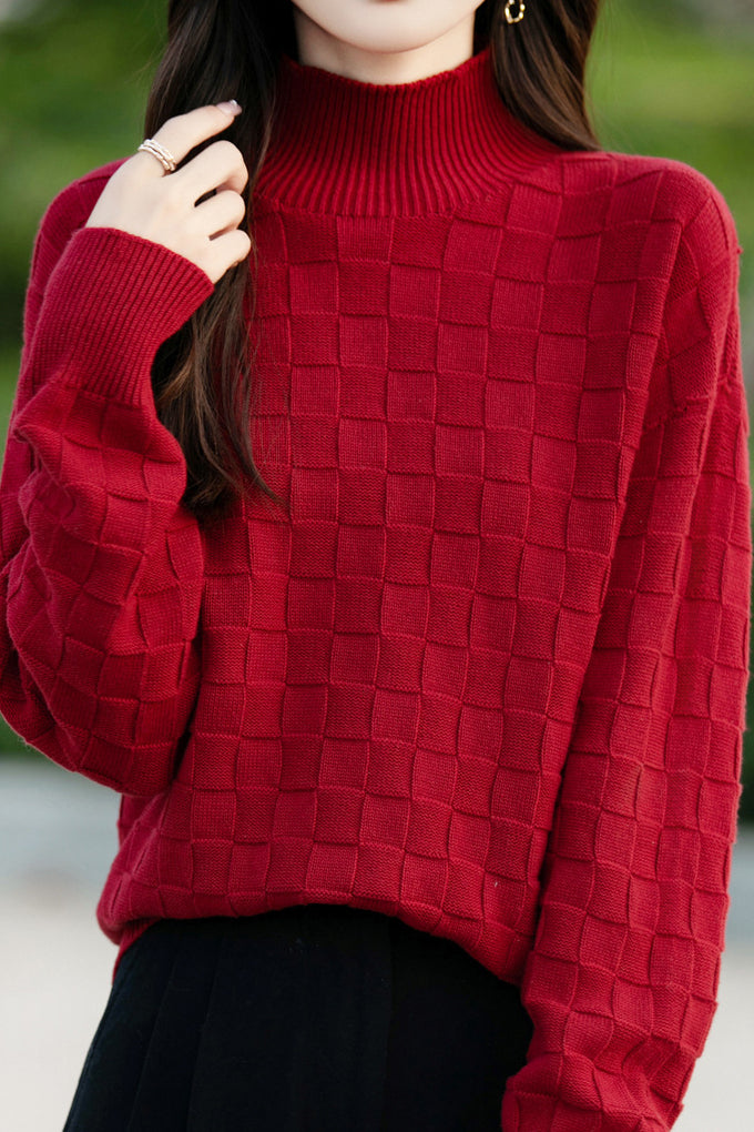 Half turtleneck solid-color sweater with square decorations - liwisi