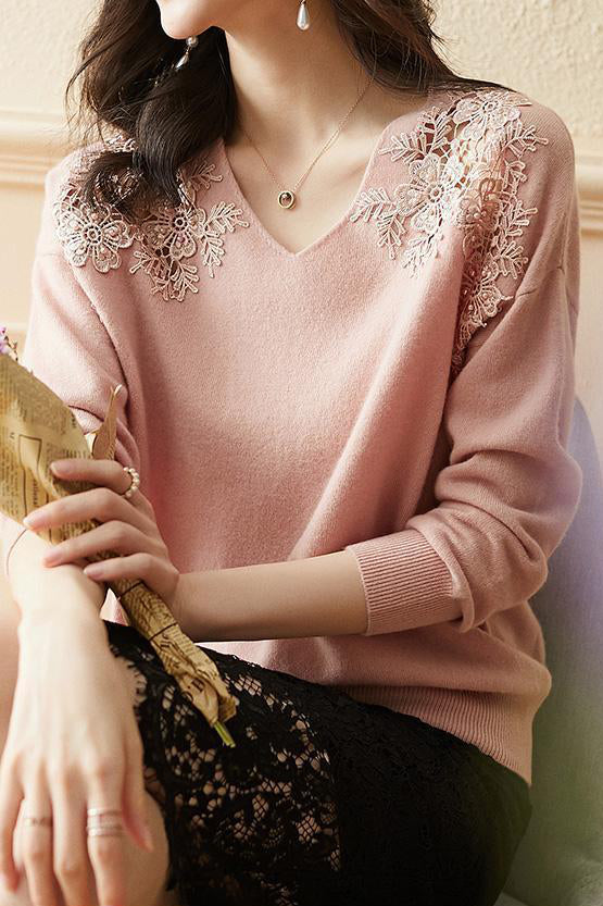 Lace and pearl V-neck sweater - liwisi