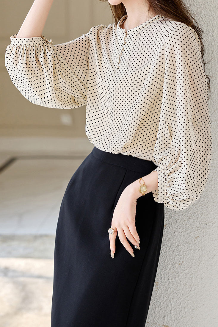 Casual Shirt with Round Neck and Polka Dots - liwisi
