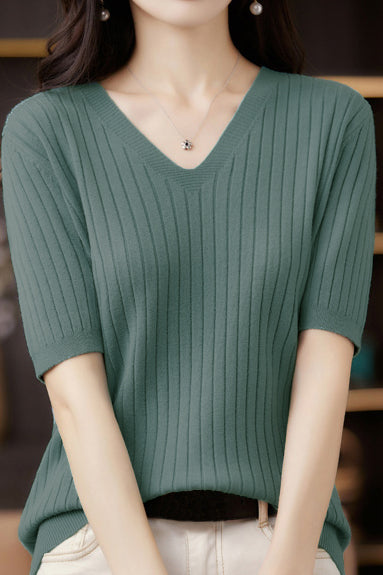 Solid Color V-neck Knitted T-shirt - liwisi