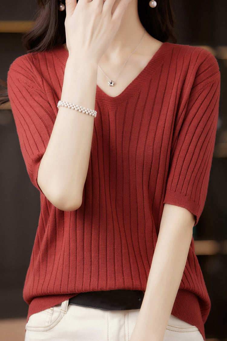 Solid Color V-neck Knitted T-shirt - liwisi