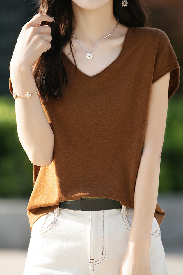 Minimalist Solid Color Knit Top - liwisi