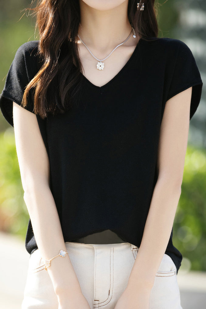 Minimalist Solid Color Knit Top - liwisi