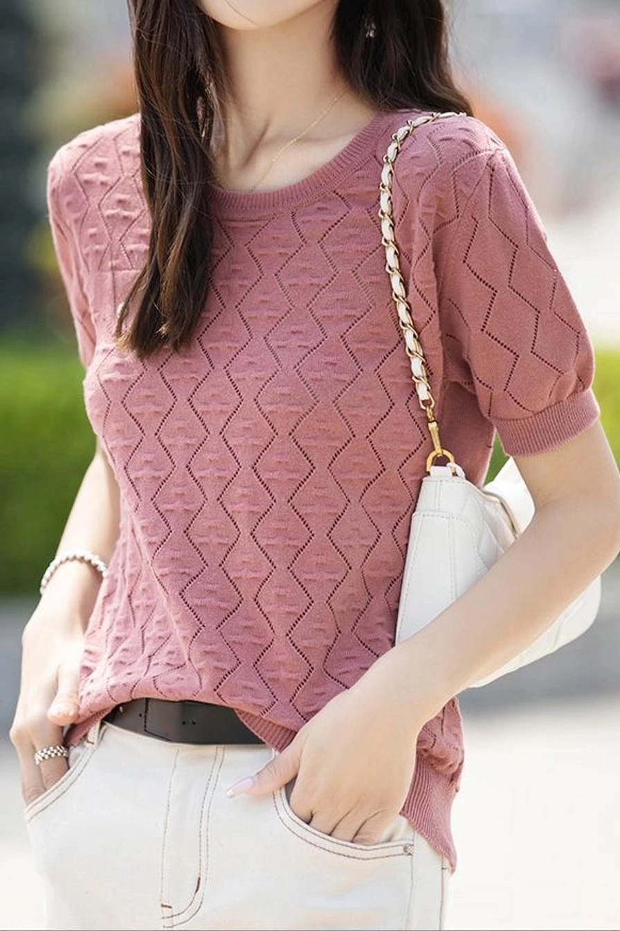 Elegant Hollow Textured Knit Top - liwisi
