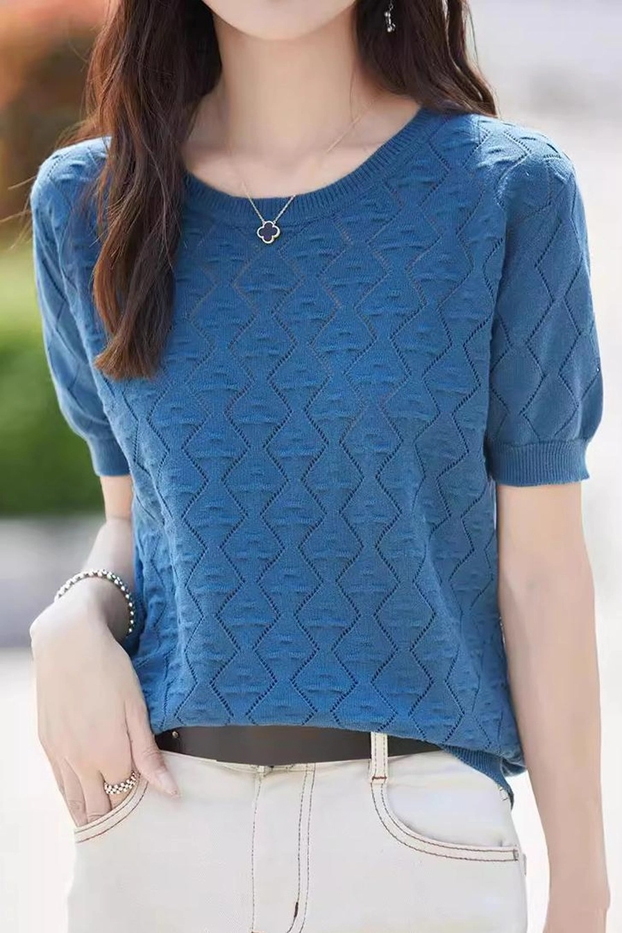 Elegant Hollow Textured Knit Top - liwisi