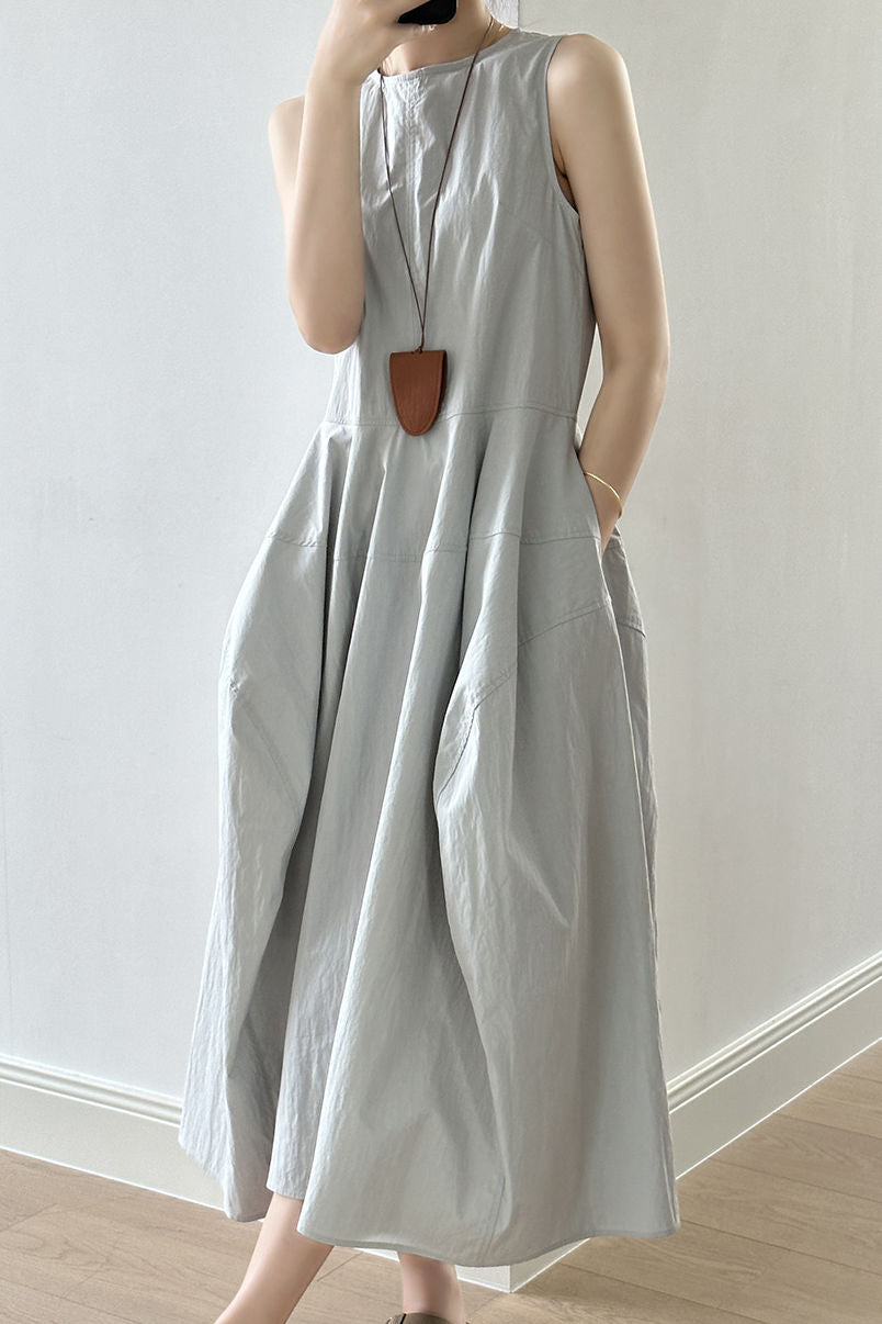 Sleeveless Dress - liwisi