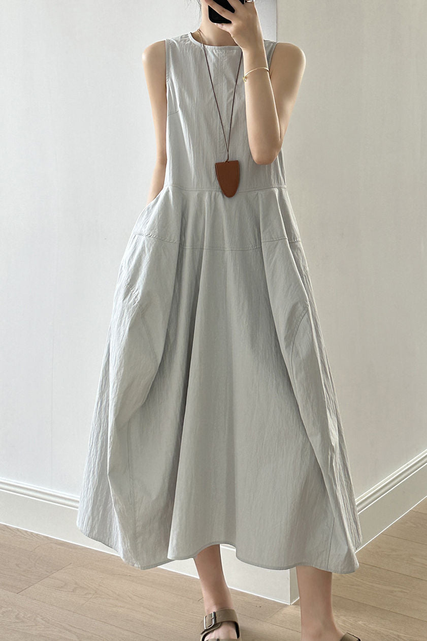 Sleeveless Dress - liwisi