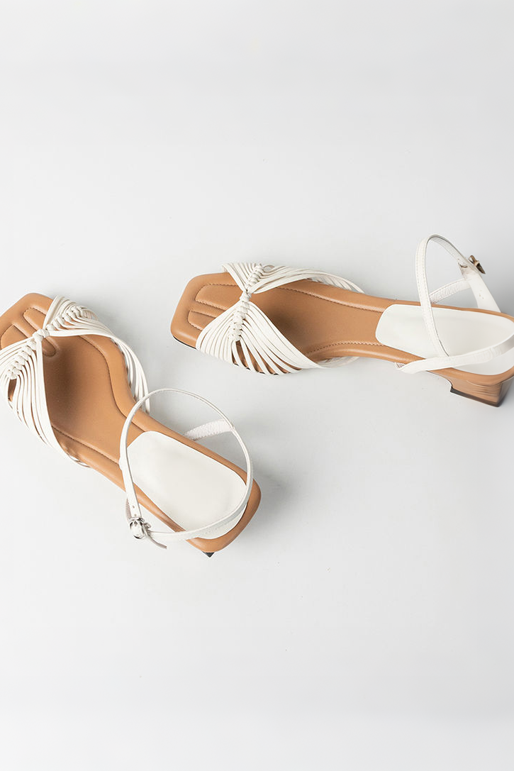 French Woven Hollow Resort Sandals - liwisi