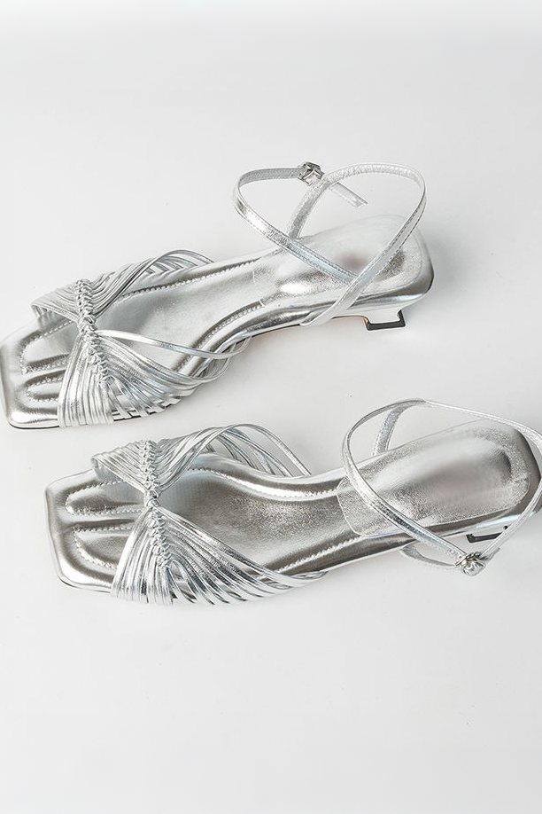 French Woven Hollow Resort Sandals - liwisi