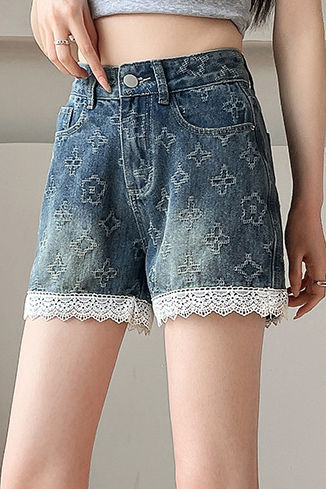 Lace Splicing Jacquard Shorts - liwisi