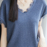V-neck lace-trimmed knit T-shirt - liwisi