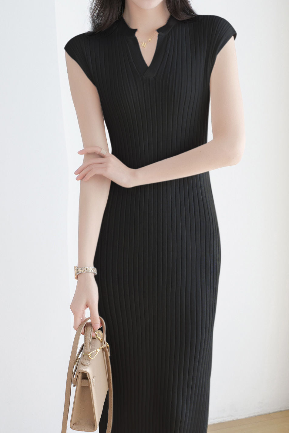 V-neck cap sleeve fitted dress with side slits in ribbed knit - liwisi