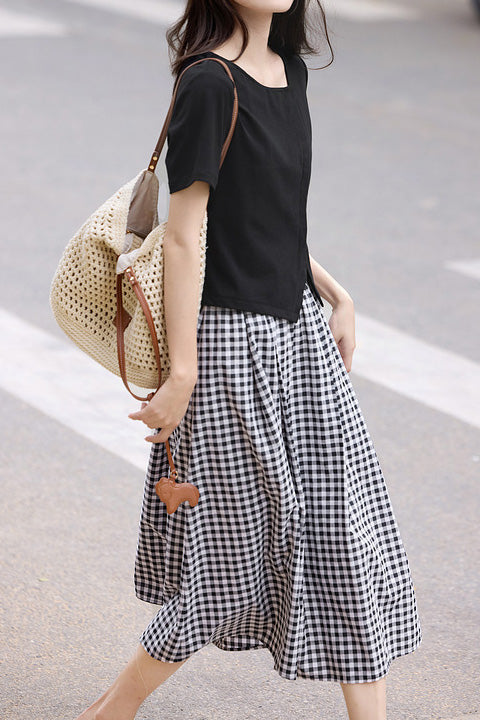 Side-slit short sleeve T-shirt with A-line plaid skirt set - liwisi