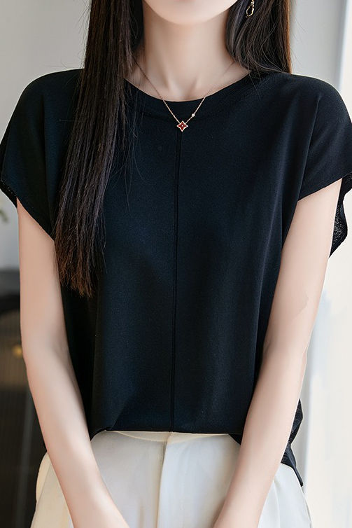 Minimalist versatile round neck top - liwisi
