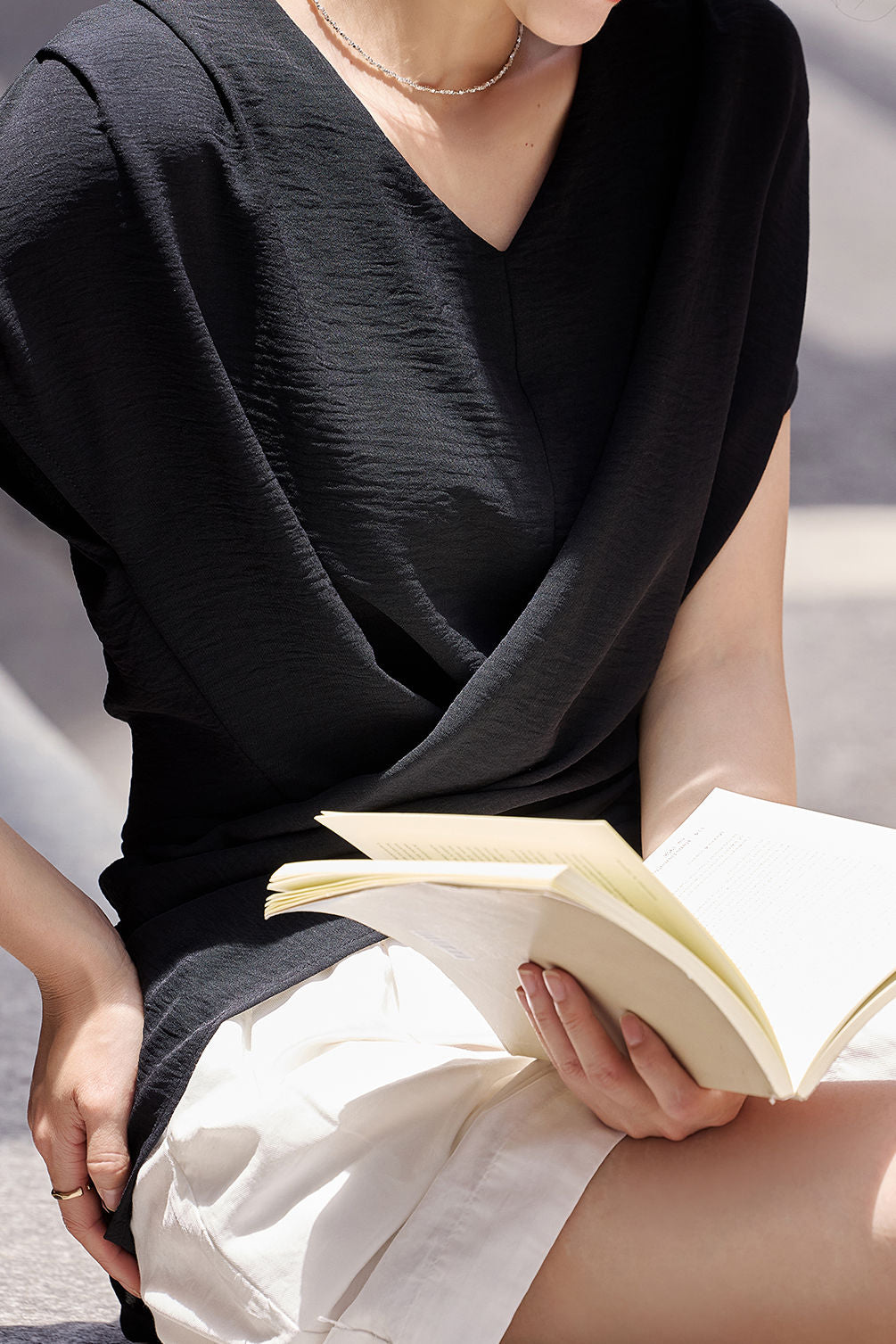 Fashion Batwing Sleeve Waist-cinched Shirt - liwisi