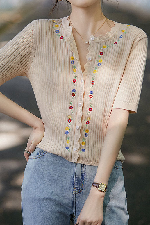 French Embroidered Button Knit Sweater - liwisi