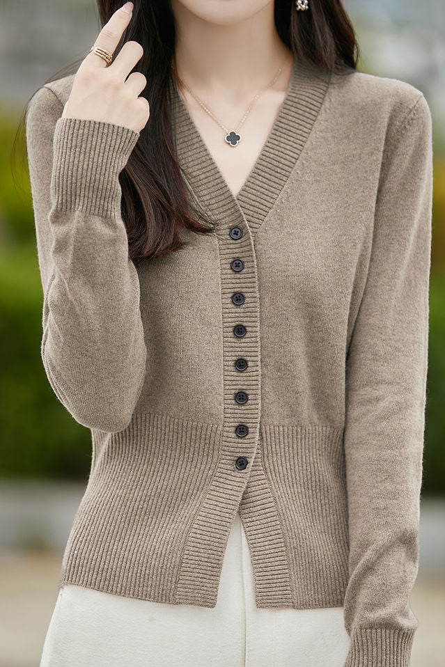 Early autumn gentle V-neck knit cardigan - liwisi
