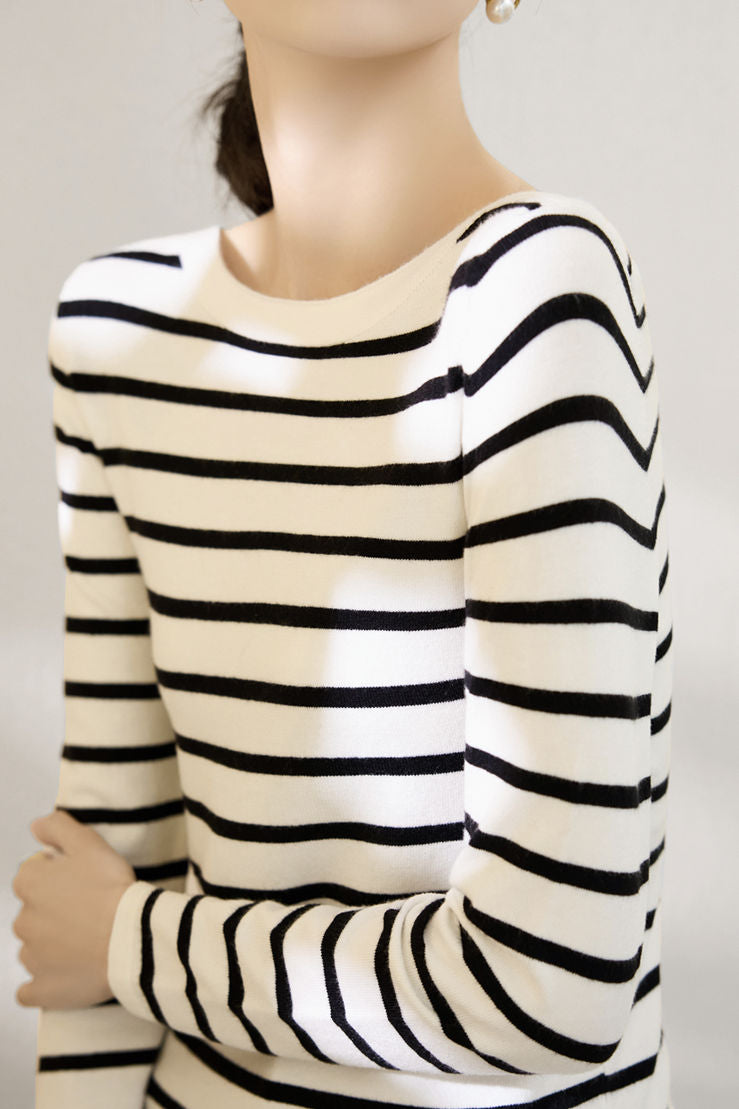 Unique Black and White Striped Long-Sleeve Knit Top - liwisi