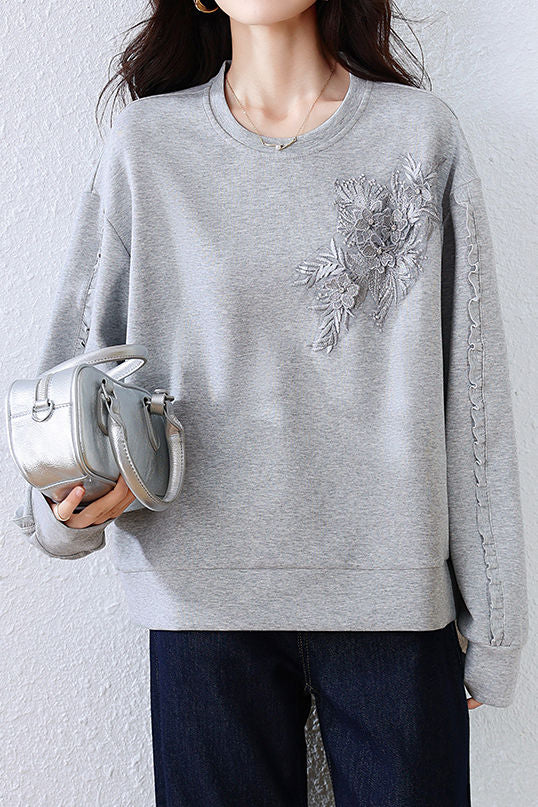 Loose Sweatshirt with Three-Dimensional Flower Embroidery - liwisi